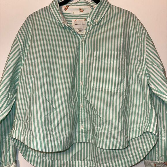 American Eagle Green White Stripe Button Down Cropped Blouse Small NWOT - Picture 2 of 11
